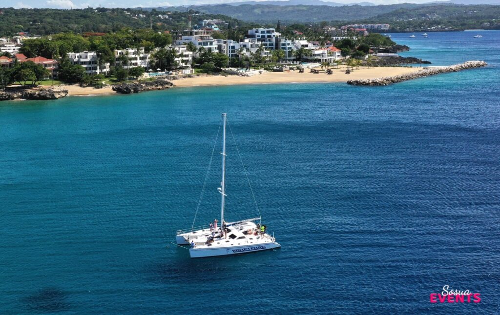 The privilege catamaran sailing along the Sosua Beaches